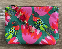 Load image into Gallery viewer, Lorikeet Pouch with boxed bottom - 19.5cm x 14cm with Zipper Charm