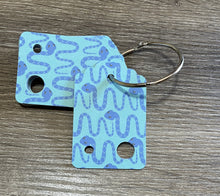 Load image into Gallery viewer, Floss Drops - Blue Snakes - Set of 15 - Blank Backs