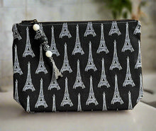 Load image into Gallery viewer, Sonia's Needle & Thread Accessory Pouch Cross Stitch Storage