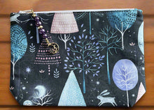 Load image into Gallery viewer, Sonia's Needle & Thread Handmade Pouch Cross Stitch Storage