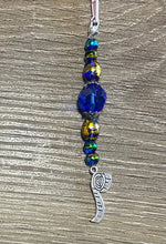 Load image into Gallery viewer, Sewing Pattern Pouch with boxed bottom - 19cm x 14cm with Zipper Charm