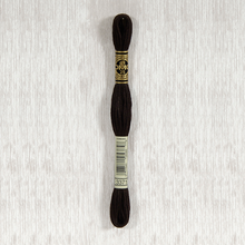 Load image into Gallery viewer, DMC Stranded Cotton - Art. 117 - Number 934 - 3747