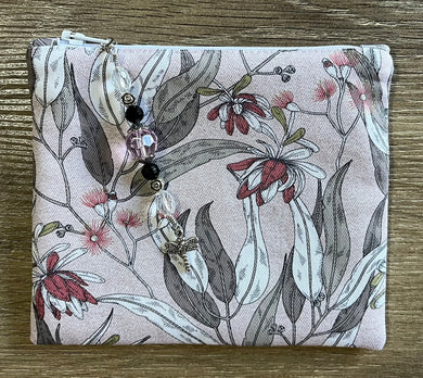 Gum Leaves accessory pouch