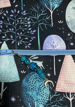 Load image into Gallery viewer, 15” X 15” Inch Nighfall Project bag - With Inside Pocket &amp; Zip Charm
