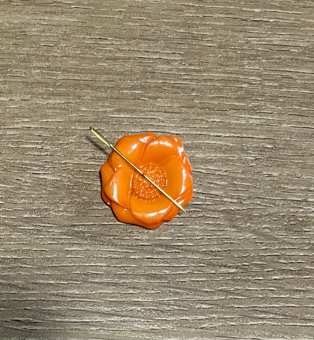 Orange Flower Needle Minder