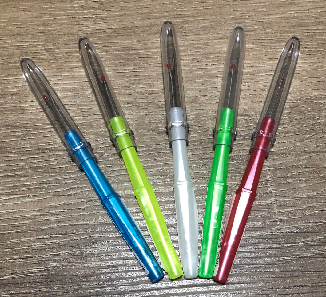 Seam Ripper Medium Sullivans assorted colours.